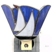 Vintage Stained Glass Sailboat Shade For Night Lights & Photosensitive Night Light Base With Bulb (Tested For Power)