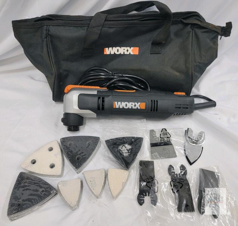 NEW WORX WX686L.1 Corded Oscillating Multi-Tool, 2.5A, 120V, Variable Speed, Bag & Accessories