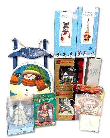As-New Vintage to Modern Christmas incl 2&times; Lighted Porcelain Houses, Lamp + Candles / Holders & West German Walther-Glas Romantique Tripod Bowl 5&frac12;" With Original Box & Sticker, No Chips or Cracks