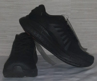 New Men's XELERO Sneakers in Black Size 9.5 CAN 42.5 EUR