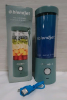 New, Blendjet Portable Blender in Sage
