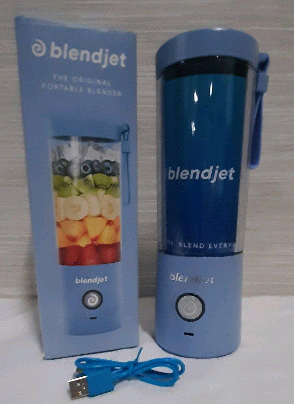 New, Blendjet Portable Blender in Lavender