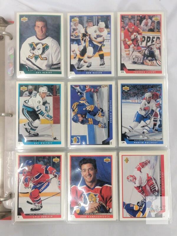 1993 - 94 Upper Deck NHL Hockey Trading Card Singles . 450+ Trading Cards in Binder