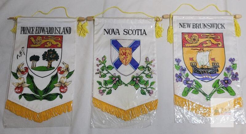 East Coast Canada Banner Flags . P.E.I , Nova Scotia & New Brunswick . Banners measure 8.5"&times;11"
