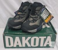 Dakota 30002MD Men's Steel Toe Safety Shoes, Size 9.5 EE, Grey/Black, New with Tags