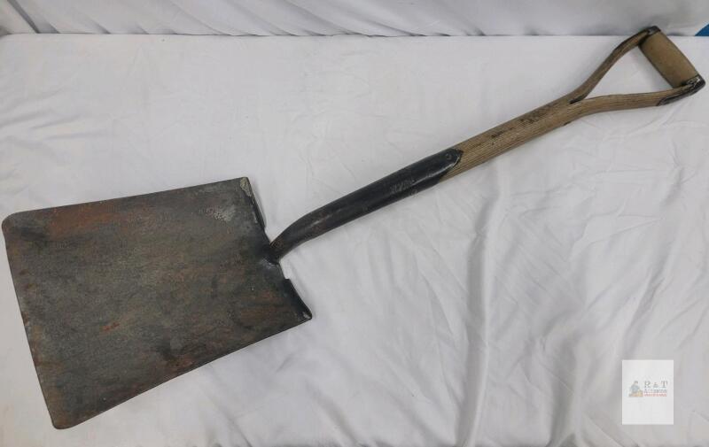 Vintage CPR Canadian Pacific Railroad Coal Shove . Measures 37" Long