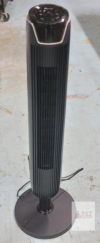 Senville SENTF-19JRA 42" Oscillating Tower Fan, 3 Speeds, Remote, Timer, Black/Silver