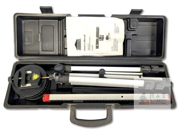 Jobmate 57-4537-6 Laser Level With Adjustable Tripod & Case, Untested