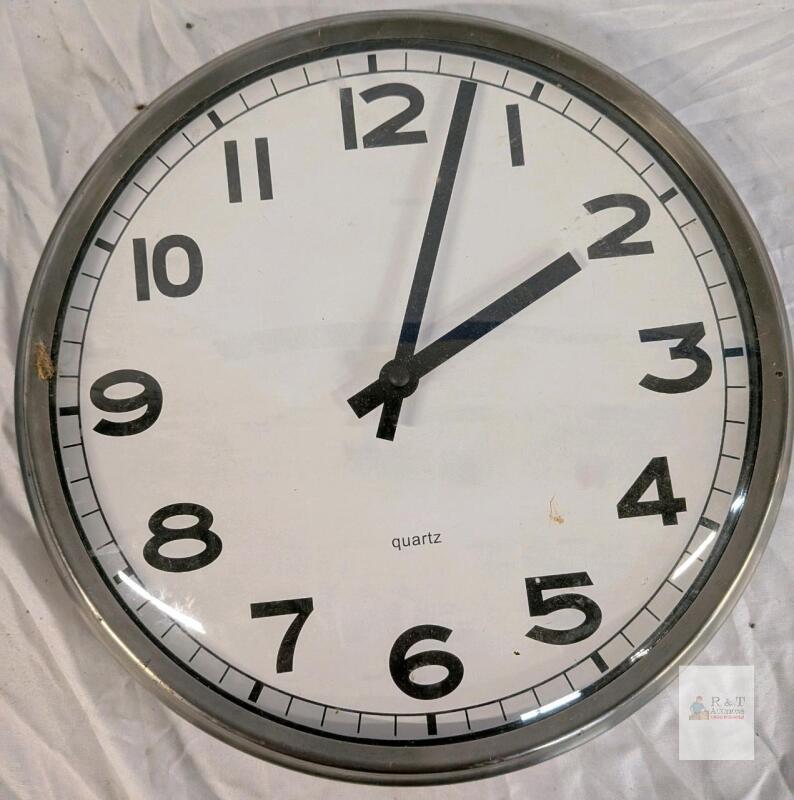 Quartz Analog Wall Clock, 12&rdquo; Diameter, Metal Bezel, White Face, Arabic Numbers, Serial 1638