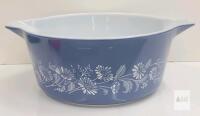 Vintage Pyrex 475-B 2.5 Qt Casserole Dish