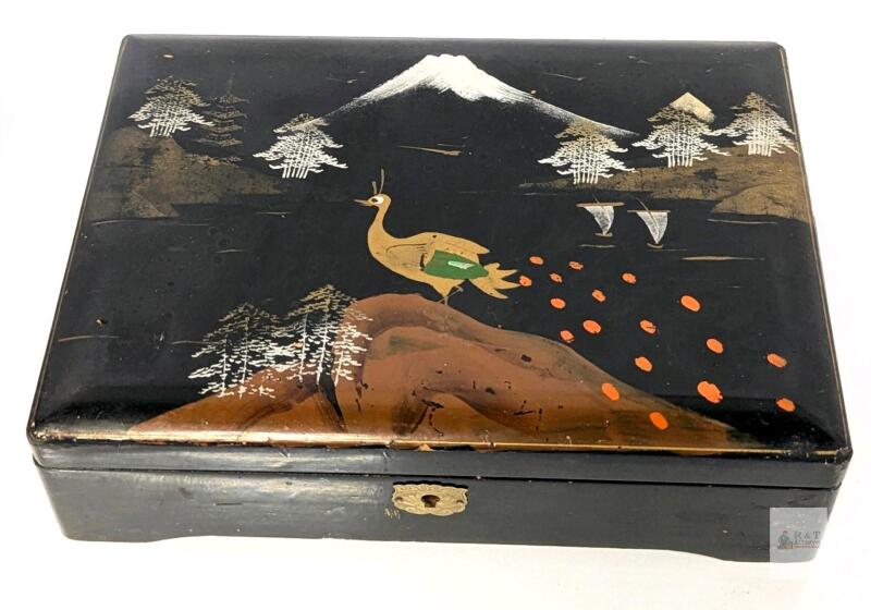Vintage 1950s Japanese Laquered Jewelry Box Peacock Design, 10" &times; 7.25" &times; 2.75" Tall, No Key