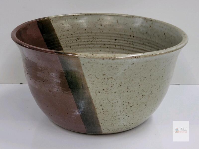 Handcrafted Stoneware Mixing/Serving Bowl by Ross Canuali, 8" Diameter