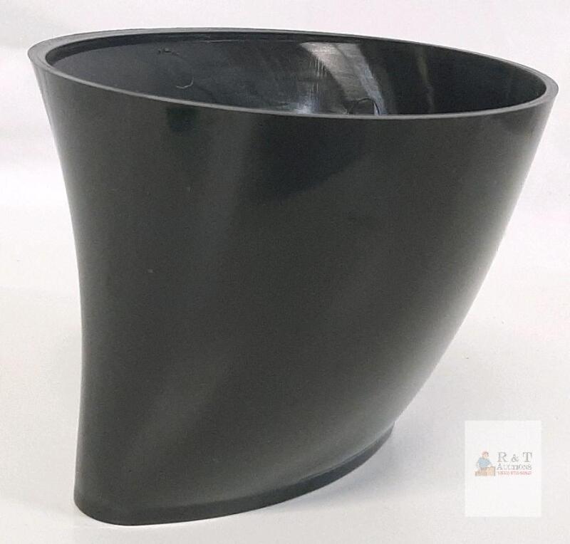 Premium Flour Funnel, Black (Plastic, SKU X004X9RT3L)