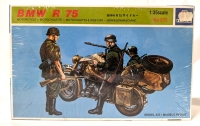 Vintage Sealed TALERI BMW R 75 Motorcycle & Sidecar 1:35 Scale Model Kit #315.