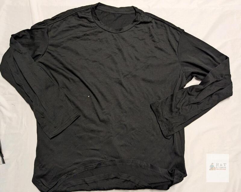 New Size XL Adult Long Sleeve Shirt