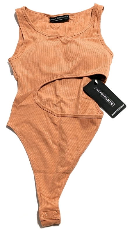 New ALPHALETE Women's Large Monarch Collection Cut Out Bodysuit (Sandstone)