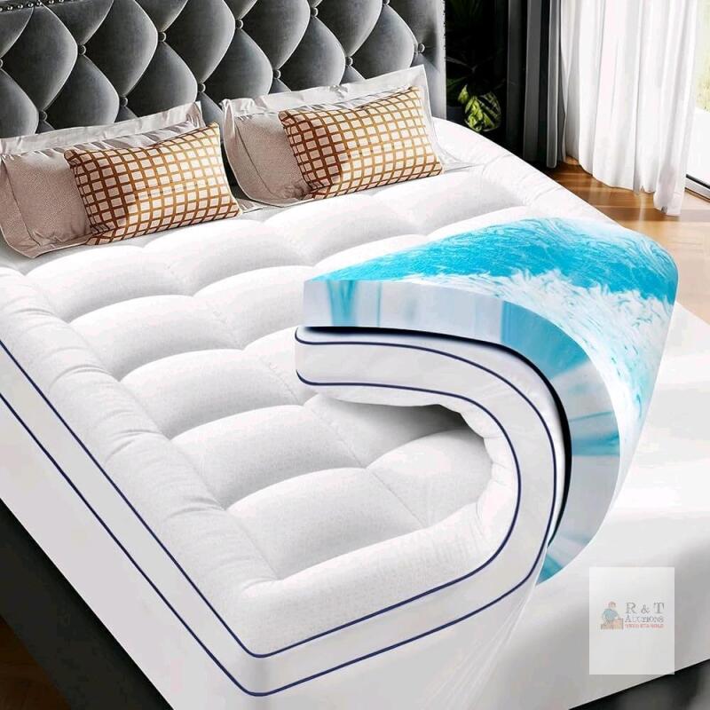 Queen Size 3" Gel-Infused Memory Foam Mattress Topper, Cooling, Blue & White Swirl