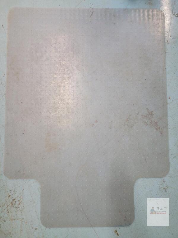 Clear Chair Mat with Lip for Low to Medium-Pile Carpets, 48" x 36" - possible scuffing