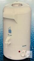 Rival Rivulet 220 Countertop Water Distiller, 6.5L Capacity, Dual-Action Filter, CSA Certified as new
