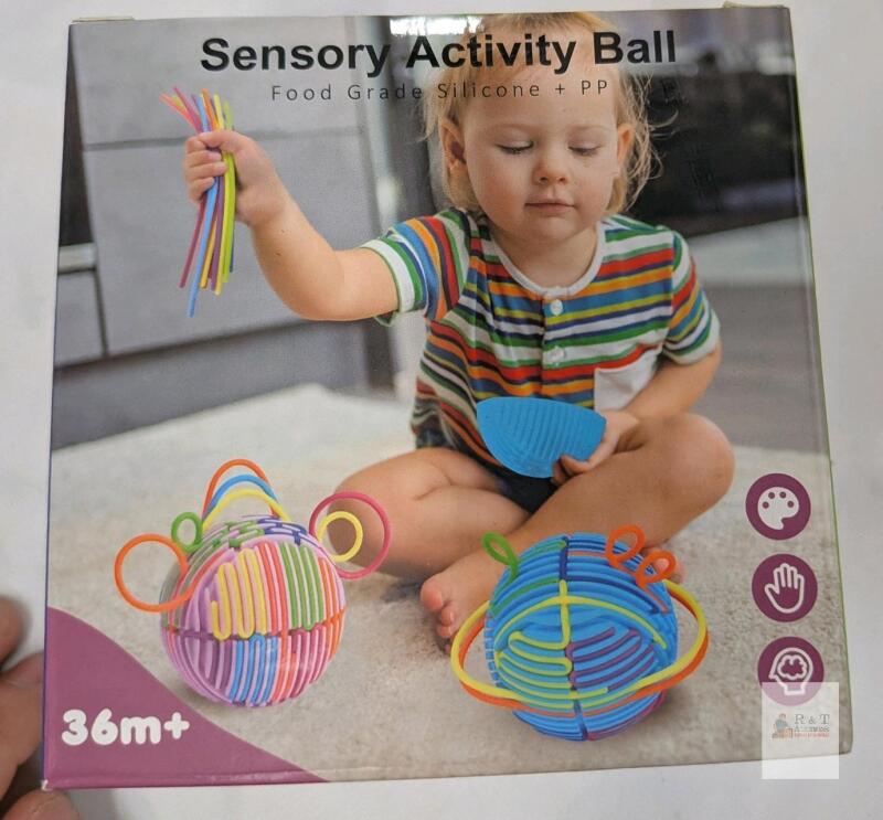 Kean Silicone TOY22 Sensory Activity Ball with 16 Multicolor Strings