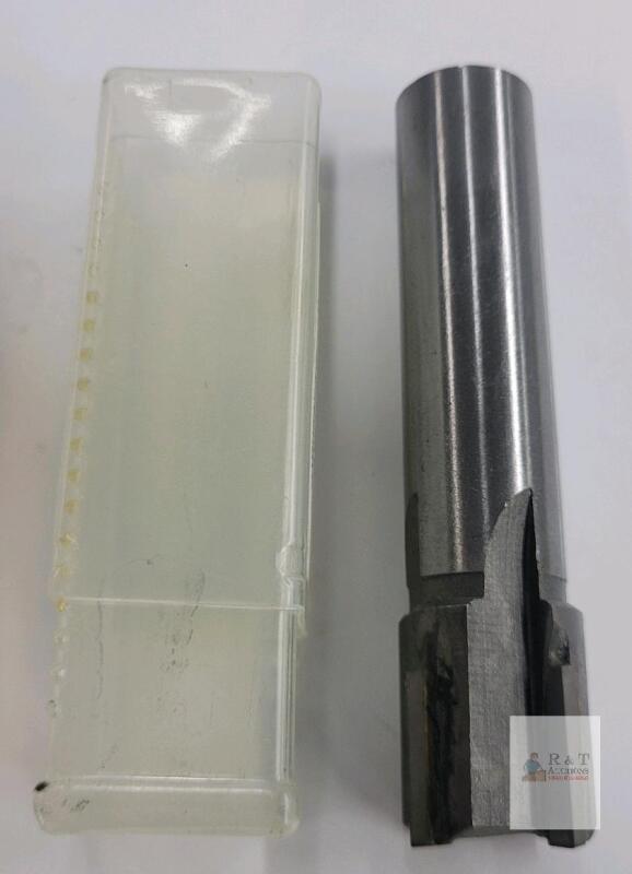 25mm Square Nose End Mill, 3 Flute, Straight Shank, s23112200ux9284,