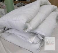 Utopia Bedding Full Size Microfiber All-Season Comforter, 82 x 86 in, White