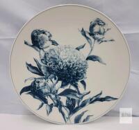Meissen Porcelain Plate, Studien der Zeichenschule Pfingstrose, 9.5", Germany, Motiv 3, Hanger