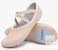 Capezio Canvas Juliet Ballet Slippers, Style 2028, Size 9M, Split Sole, RN 63356