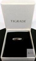 Tigrade 4mm Titanium Band Ring Size 9.5, Silver High Polish Finish, Unisex, in Box,