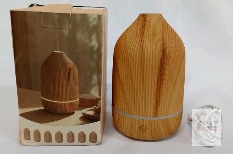 Modern Ultrasonic Essential Oil Diffuser, 130mL, USB, LED, Wood Grain, Auto-Off, Box & Cable