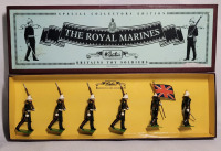 Britains ' The Royal Marines ' Toy Soldier Lead Miniature Set of 6 in Box