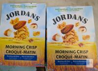 Jordans Morning Crisp Granola Bursting with Nuts 400g, 2 Boxes, Non-GMO, Best Before 2026 Some boxes may have damage but interior bag is sealed.