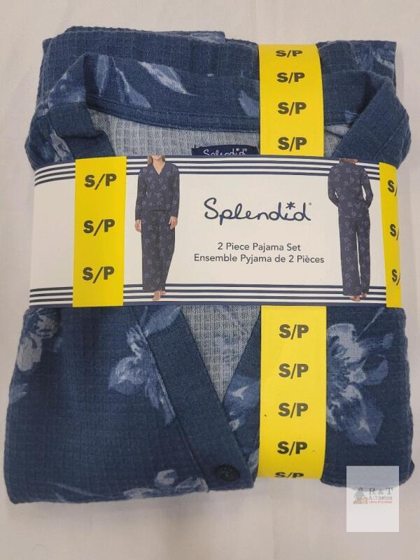 NEW Splendid 2 Piece Pajama Set, Small/Petite, Blue Floral, 100% Polyester, RN 15741, Made in Cambodia