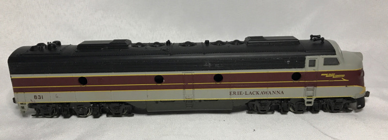 Rivarossi HO Erie & Lackawanna Train Engine