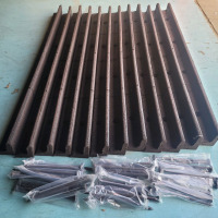 Technoflex 47 feet Outdoor Garden Edging w/Pegs , Dark Brown - New
