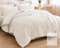 NEW Ivory Tufted Geometric SUPER KING Bedding Set &ndash; 3-Piece Cotton Comforter and Shams