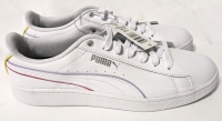 New PUMA Women's Vikky Sneakers (Size 10)