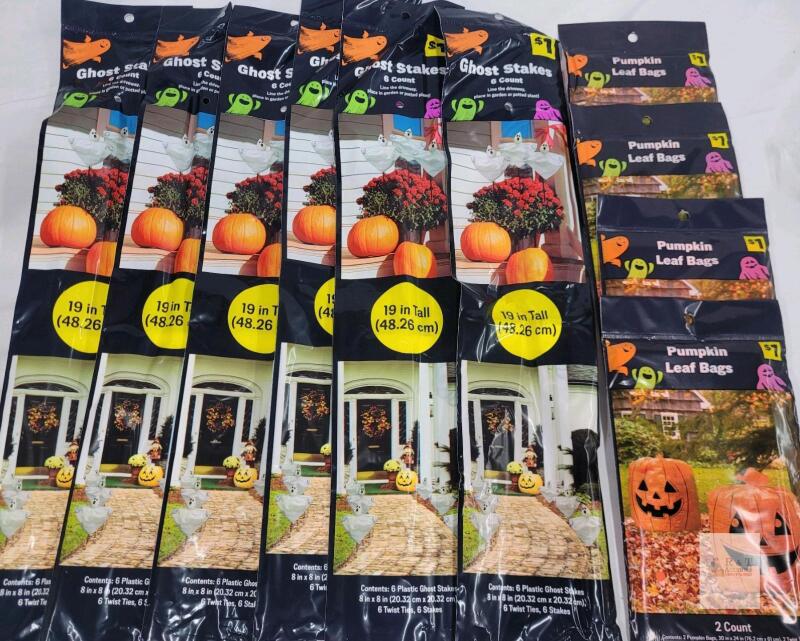 Halloween Pumpkin Leaf Bags and Ghost Yard Stakes &ndash;