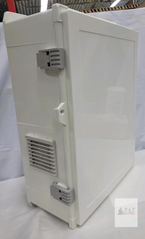 New - 16"&times;13"&times;6" Industrial Outdoor Polycarbonate Electrical Enclosure, NEMA 4X, IP66