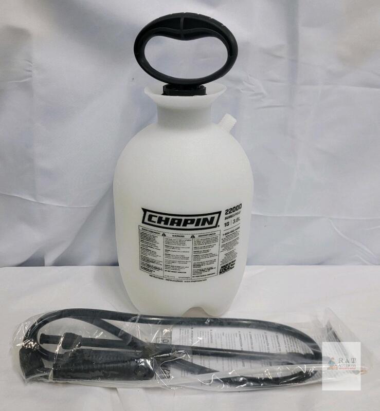 Chapin 22000 SureSpray 1 Gallon Handheld Pump Sprayer, Polyethylene Tank, Made in USA