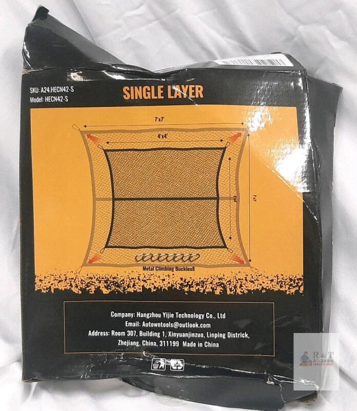 AUTOWN HECN42-S Truck Cargo Net, 7' x 7', Single Layer, 8 Hooks, Black, Heavy Duty