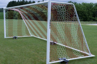 New Soccer / Football Netting , 11 A-Side Soccer Net , 24ft&times;8ft in Bag