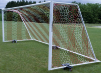 Soccer / Futbal Netting , 11 A-Side Soccer Net , 24ft&times;8ft - New in Bag