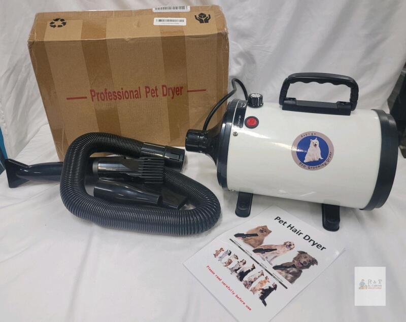 Xprezo Pro Grooming Dryer, 2000W, Variable Speed & Heat, 3 Nozzles, Suitable for All Dog Sizes