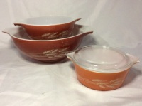 2 Vintage Pyrex Wheat Cinderella Bowls & Casserole + Lid