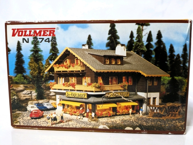Vintage German VOLLMER Model Kit #7744 "Bicycle Shop" Appears to be HO Scale