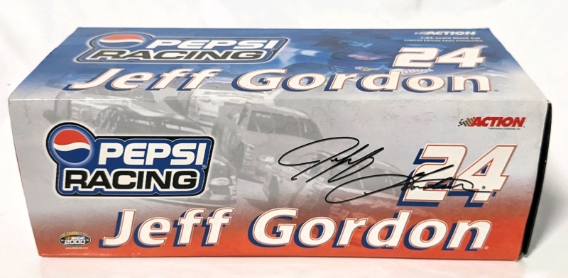 Vintage Limited Edition ACTION Jeff Gordon #24 Pepsi 2000 Monte Carlo 1:24 Scale Stock Car Coin Bank.