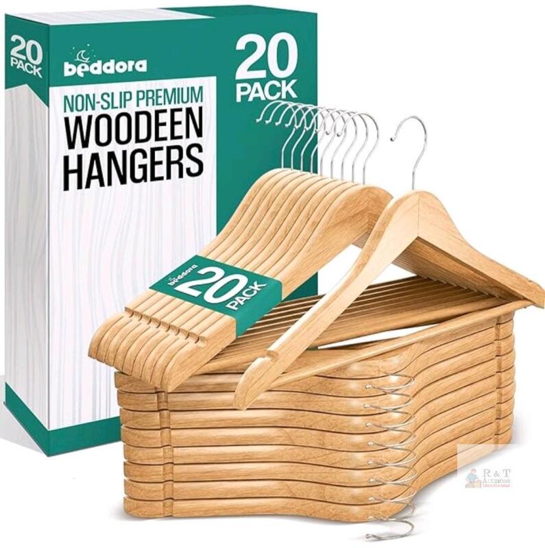 Beddora 20-Pack Non-Slip Premium Wooden Hangers with 360&deg; Swivel Hooks