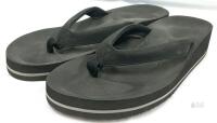 Coface CW527 Women's Platform Flip-Flop Sandals, Black, Size US 9