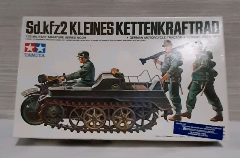 Vintage (1973) German Motorcycle Tractor and Combat Crew of 3. 1:35 Scale